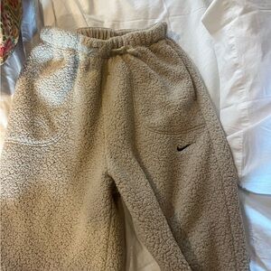 Nike Fleece Joggers - Beige